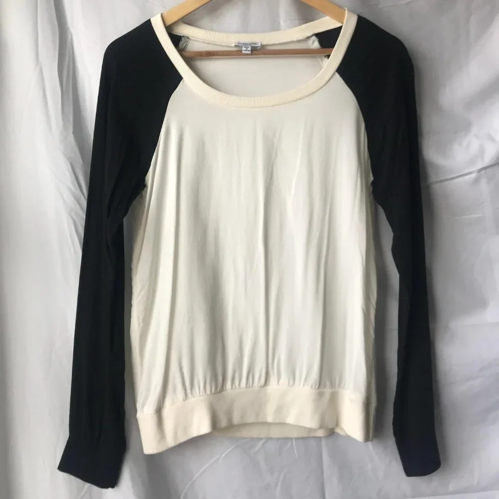 Splendid | Baseball Raglan Top - Picture 2 of 5